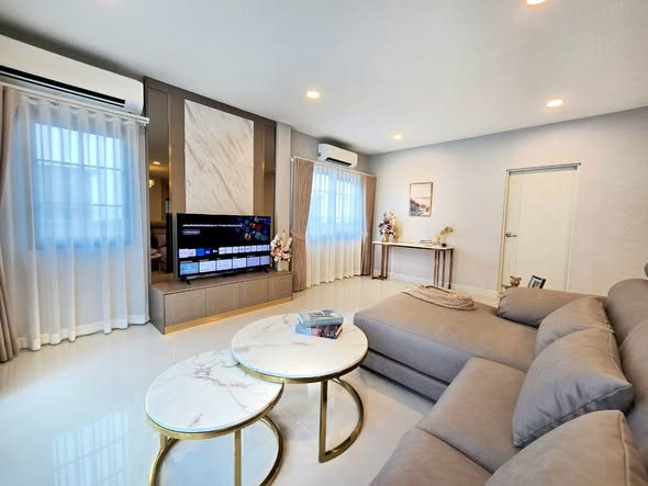 living room of Centro Bangna