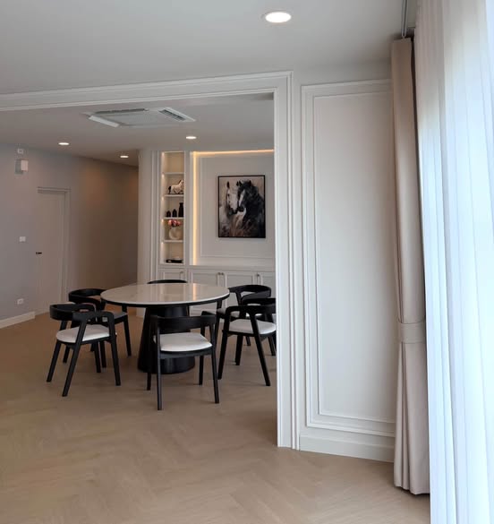 room interior of Centro Bangna