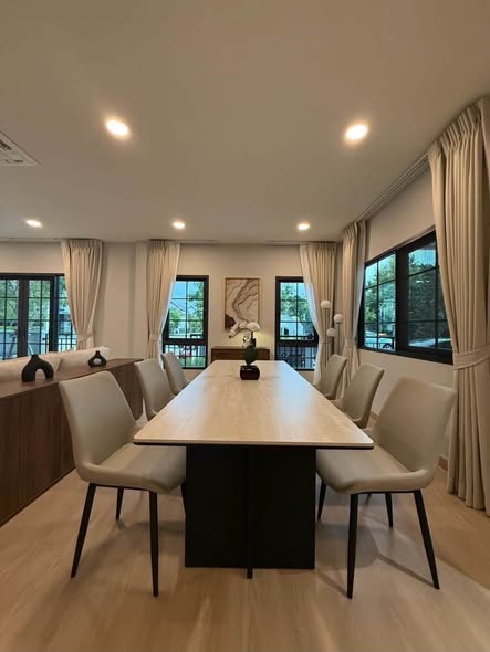 room interior of Centro Bangna