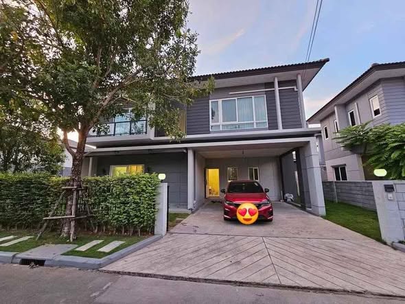 Centro Bangna-Wongwaen เซนโทร บางนา-วงแหวน