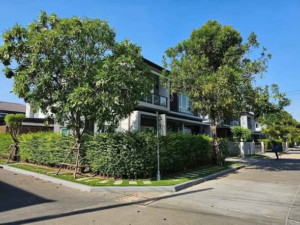 Centro Bangna-Wongwaen เซนโทร บางนา-วงแหวน