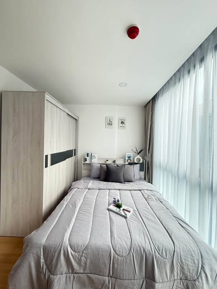 bedroom of Cerocco Bangna 36