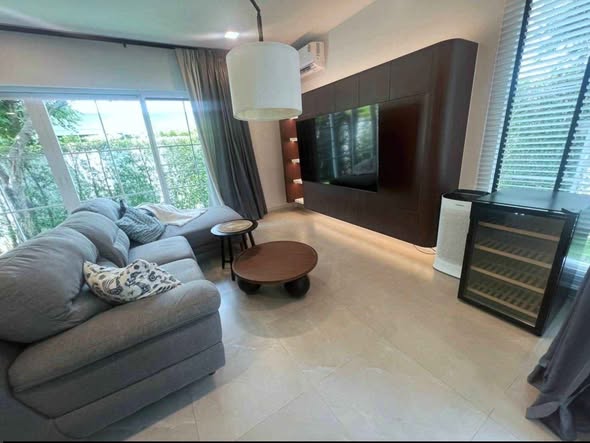 bedroom and living room of Chaiyapruek Bangna KM15