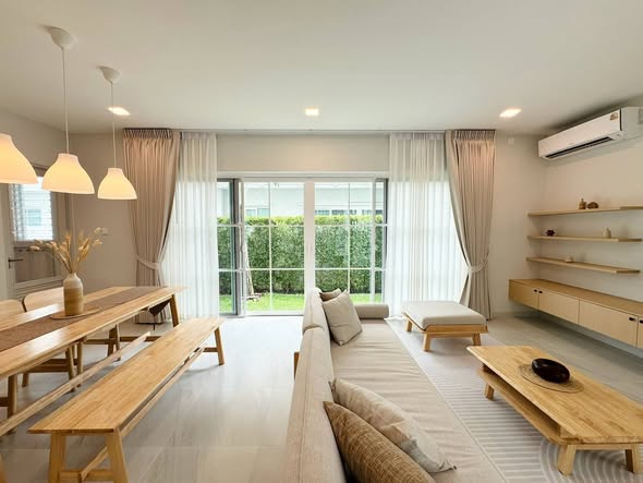 living room of Chaiyapruek Bangna KM15