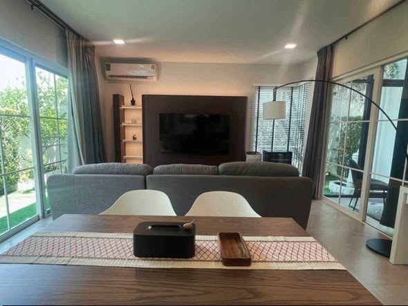 living room and room interior of Chaiyapruek Bangna KM15
