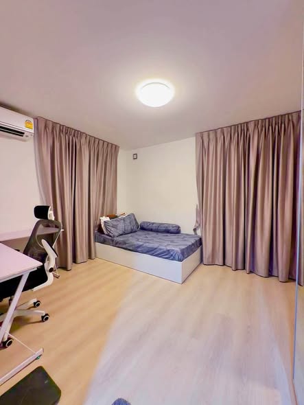 bedroom of Chaiyapruk Srinakarin