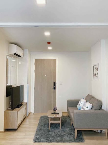 living room and room interior of CHAMBERS On Nut Station, Sukhumvit Soi 81