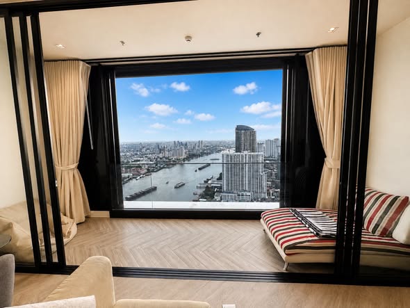 bedroom of Chapter Charoennakhon–Riverside
