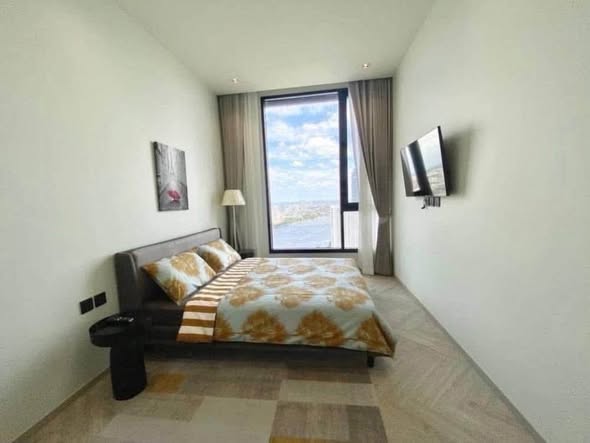 bedroom of Chapter Charoennakhon–Riverside