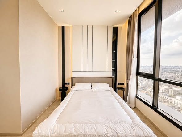 bedroom of Chapter Charoennakhon–Riverside