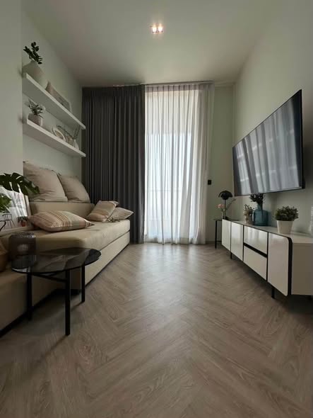 living room of Chapter Charoennakhon–Riverside
