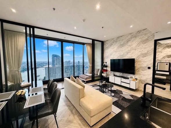 living room of Chapter Charoennakhon–Riverside