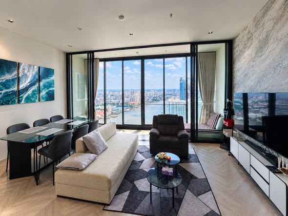 living room of Chapter Charoennakhon–Riverside