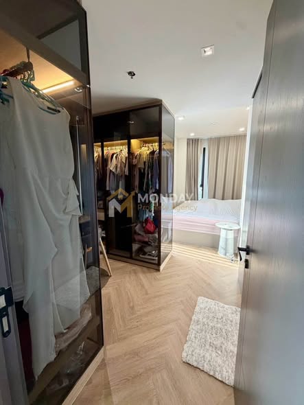 bedroom and room interior of Chapter Chula-Samyan