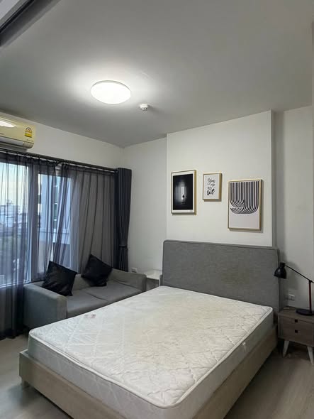 bedroom of Chapter One Eco Ratchada-HuaiKhwang