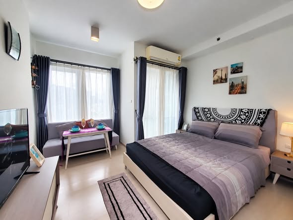 bedroom of Chapter One Eco Ratchada-HuaiKhwang