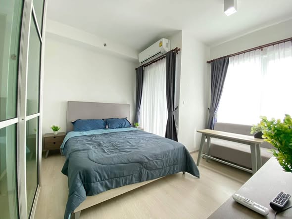 bedroom of Chapter One Eco Ratchada-HuaiKhwang