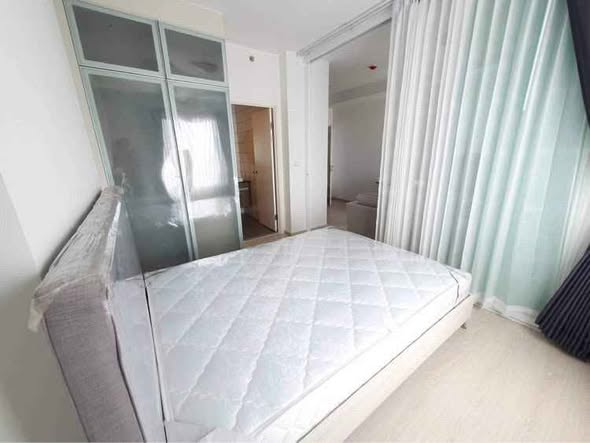 bedroom of Chapter One Eco Ratchada-HuaiKhwang