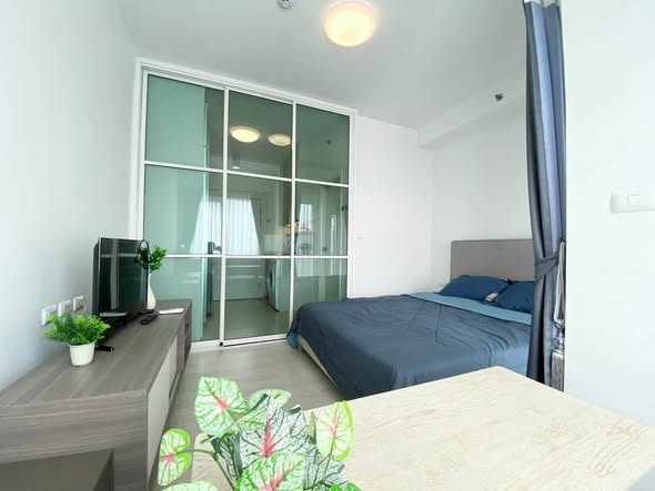 bedroom of Chapter One Eco Ratchada-HuaiKhwang