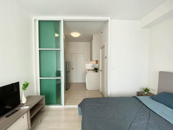 bedroom and room interior of Chapter One Eco Ratchada-HuaiKhwang