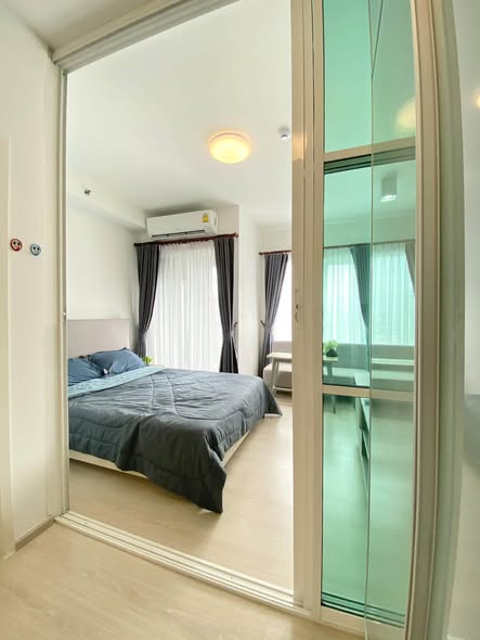 bedroom and room interior of Chapter One Eco Ratchada-HuaiKhwang