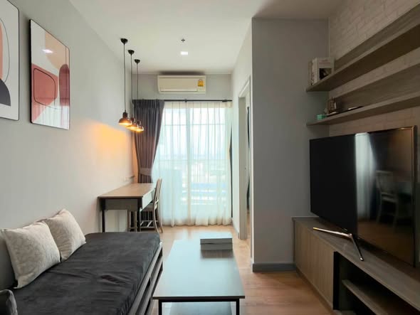 living room and bedroom and room interior of Chapter One Midtown Lat Phrao 24
