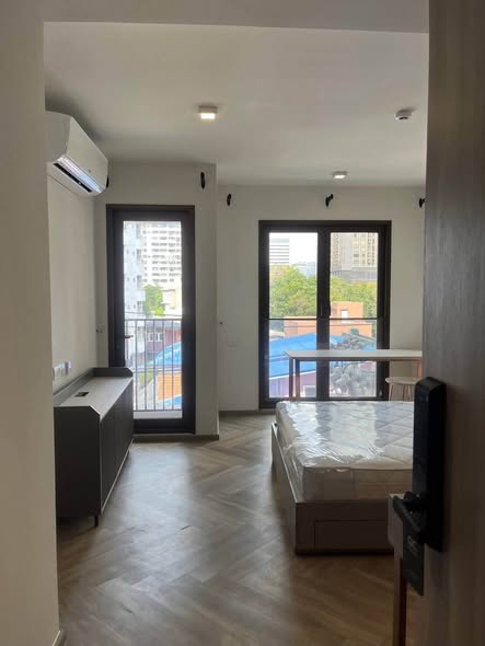 bedroom and room interior of CHAPTER THONGLOR 25