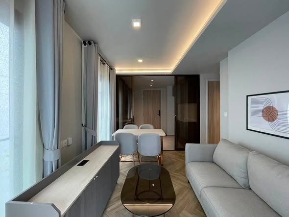 living room and bedroom of CHAPTER THONGLOR 25