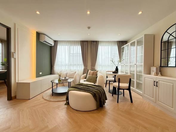 bedroom and living room and room interior of Chateau In Town Ratchada 17 Condominium