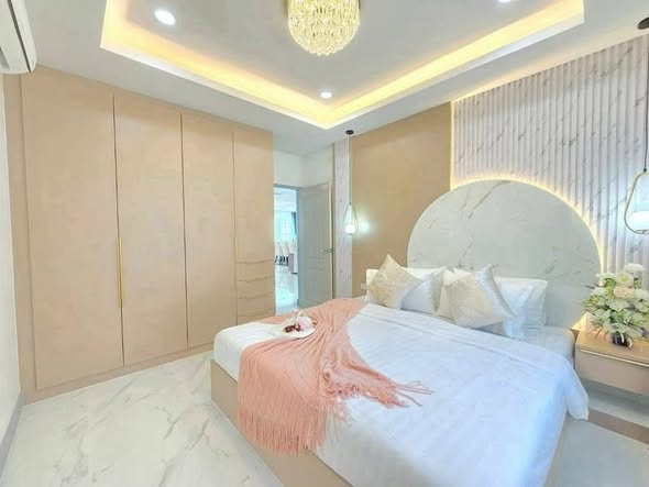 bedroom of CHEVALIER PROPERTY AND REALESTATE CO.,LTD.