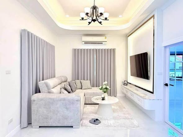 bedroom and living room of CHEVALIER PROPERTY AND REALESTATE CO.,LTD.