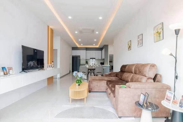 bedroom and living room of CHEVALIER PROPERTY AND REALESTATE CO.,LTD.