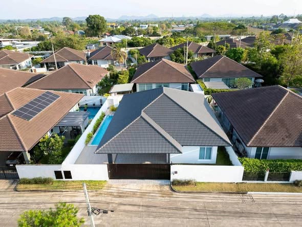 CHEVALIER PROPERTY AND REALESTATE CO.,LTD.