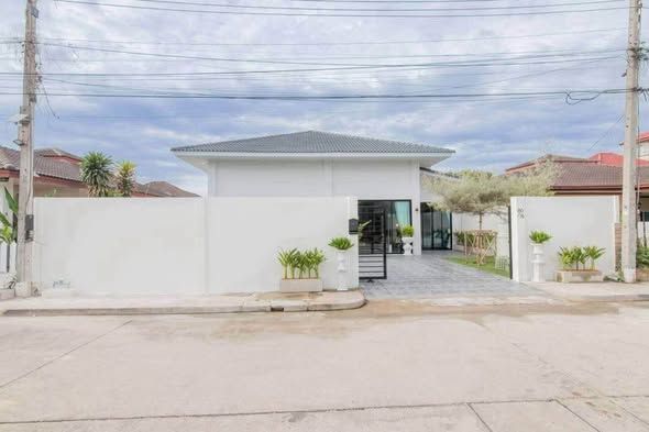 CHEVALIER PROPERTY AND REALESTATE CO.,LTD.