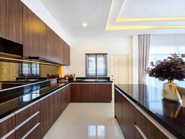 kitchen of CHEVALIER PROPERTY AND REALESTATE CO.,LTD.
