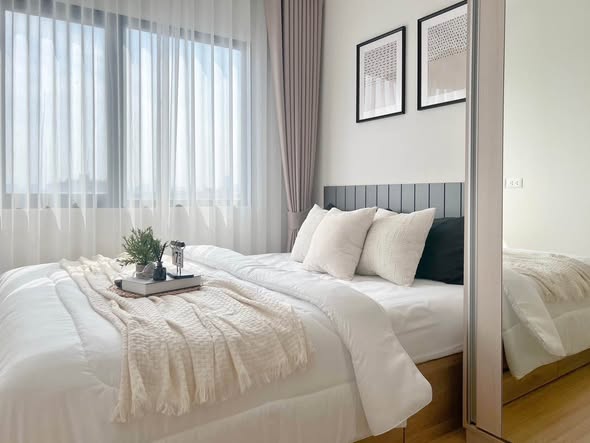 bedroom and room interior of Chewathai Hallmark Ladprao – Chokchai 4
