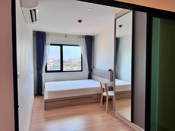 bedroom and room interior of Chewathai Hallmark Ladprao – Chokchai 4
