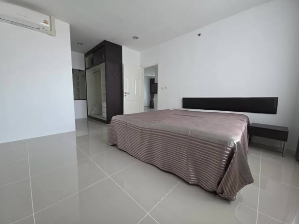 bedroom of Chewathai Ratchaprarop