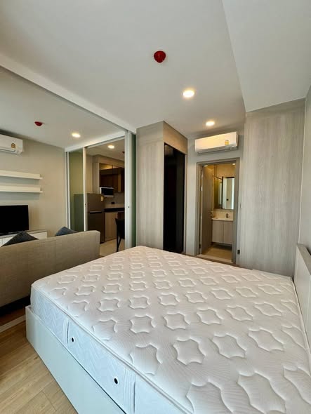 bedroom of Chewathai Residence Thong Lo