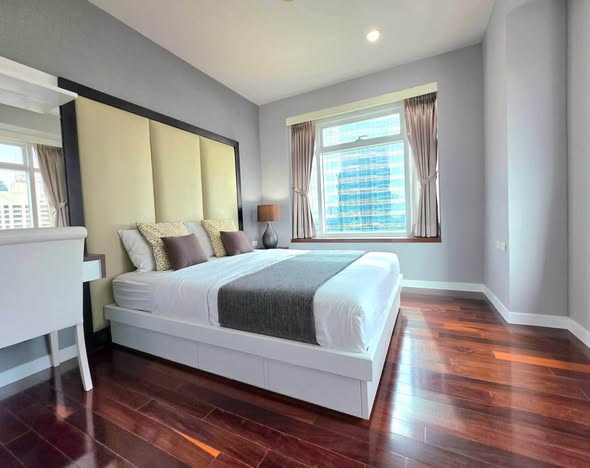 bedroom of Circle Condominium