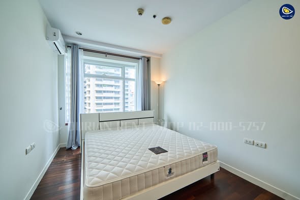 bedroom of Circle Condominium