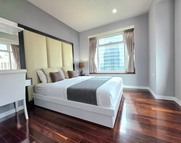bedroom of Circle Condominium