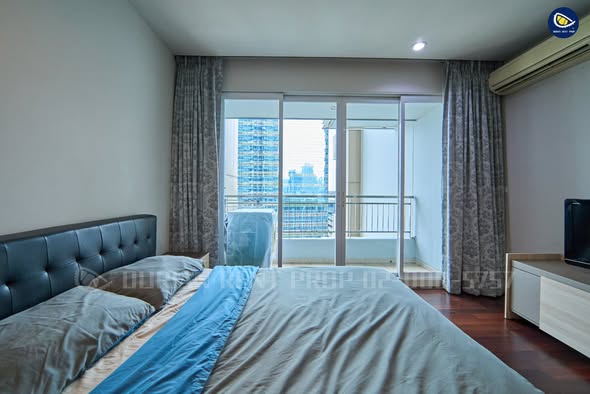 bedroom of Circle Condominium