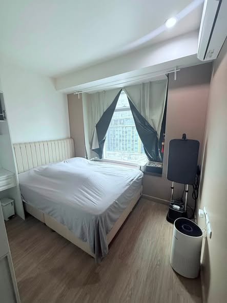 bedroom of Circle Condominium