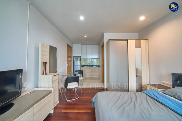 bedroom and room interior of Circle Condominium