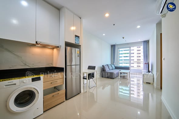 Circle Condominium