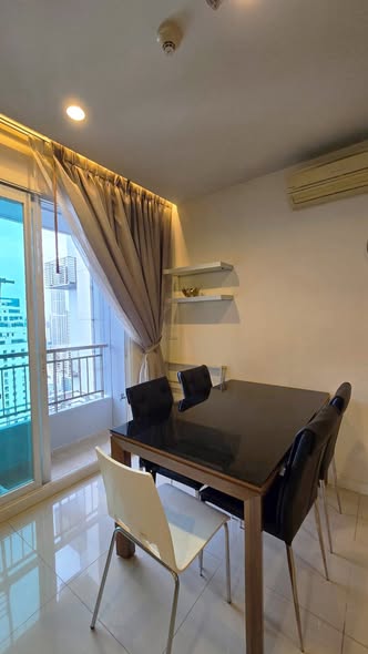 Circle Condominium