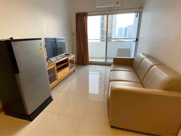City Home Sukhumvit