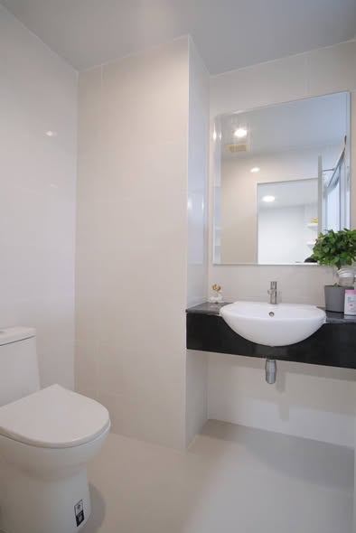 bathroom of City Room Ratchada-Sutthisan