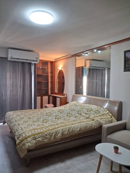 bedroom of cityvilla